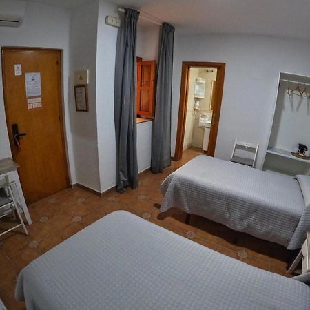 Hostal Canalejas Cádiz Exterior photo