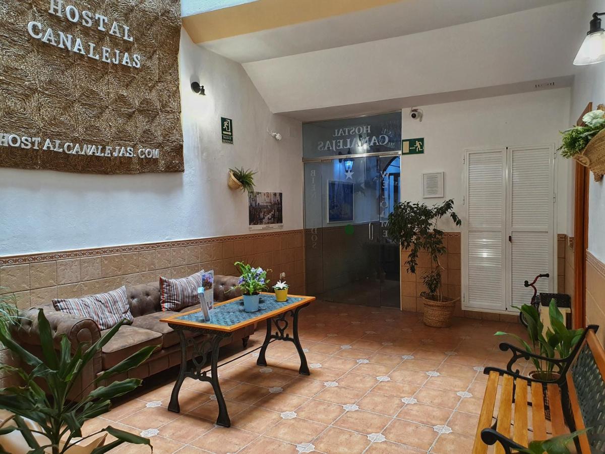Hostal Canalejas Cádiz Exterior photo