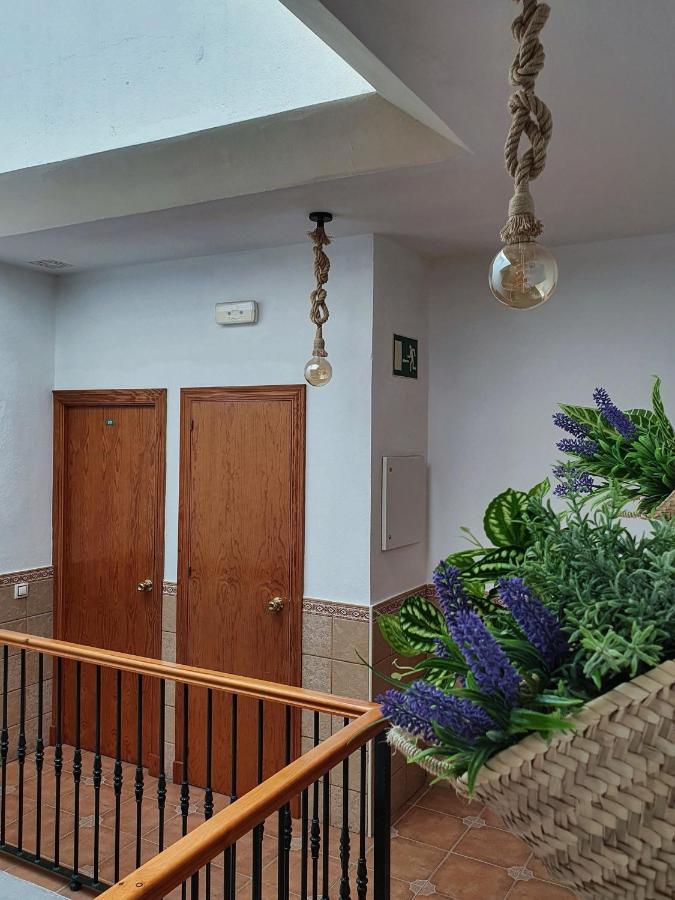 Hostal Canalejas Cádiz Exterior photo