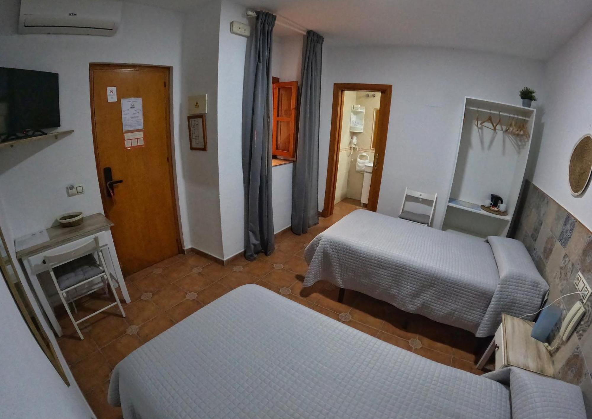 Hostal Canalejas Cádiz Exterior photo